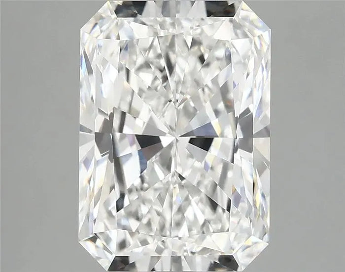 4.08 Carat · RADIANT · E · VVS2 · IGI · Excellent Cut