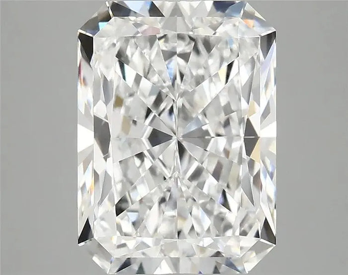 4.08 Carat · RADIANT · E · VVS2 · IGI · Excellent Cut