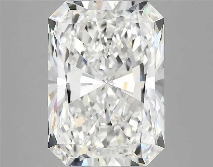 4.04 Carat · RADIANT · E · VVS2 · IGI · Excellent Cut