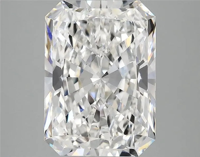 4.08 Carat · RADIANT · E · VVS2 · IGI · Excellent Cut