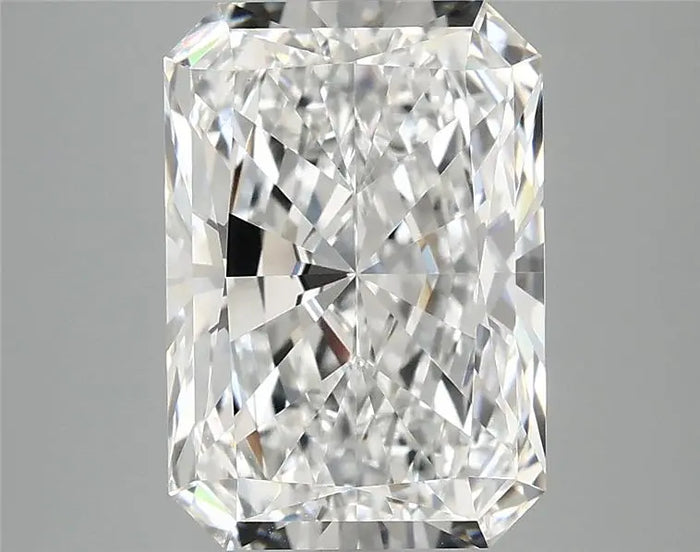 4.09 Carat · RADIANT · E · VVS2 · IGI · Excellent Cut