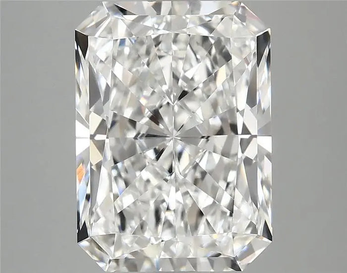 4.04 Carat · RADIANT · E · VVS2 · IGI · Excellent Cut