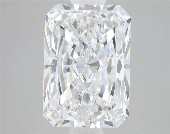 8.10 Carat · OVAL · E · VVS2 · IGI · Excellent Cut