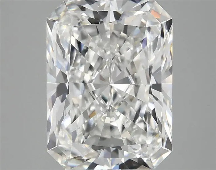 3.82 Carat · RADIANT · E · VVS2 · IGI · Excellent Cut