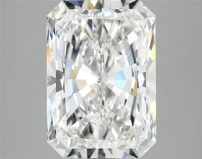 4.16 Carat · RADIANT · E · VVS2 · IGI · Excellent Cut