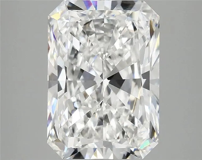 4.09 Carat · RADIANT · E · VVS2 · IGI · Excellent Cut