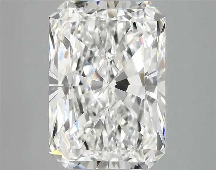 4.13 Carat · RADIANT · D · VVS2 · IGI · Excellent Cut