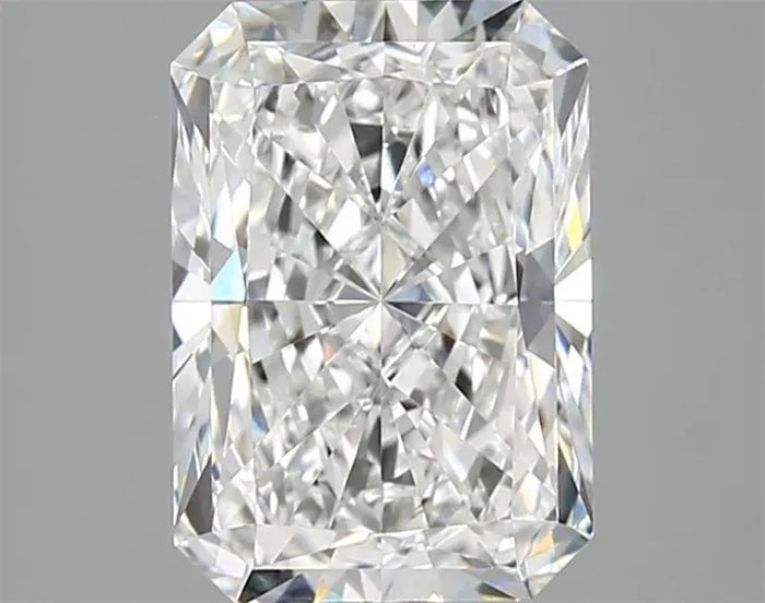 3.04 Carat · RADIANT · D · VVS2 · IGI · Excellent Cut