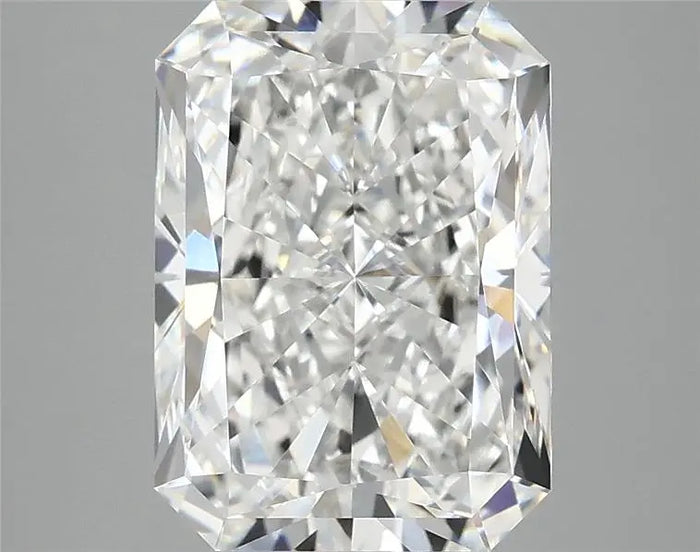 3.93 Carat · RADIANT · E · VVS2 · IGI · Excellent Cut