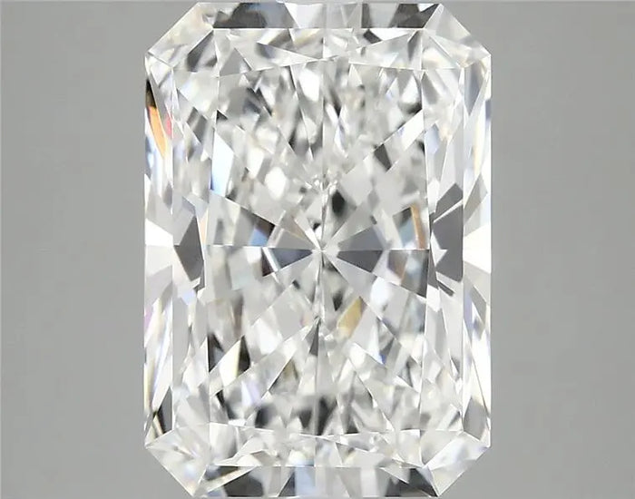 4.06 Carat · RADIANT · E · VVS2 · IGI · Excellent Cut