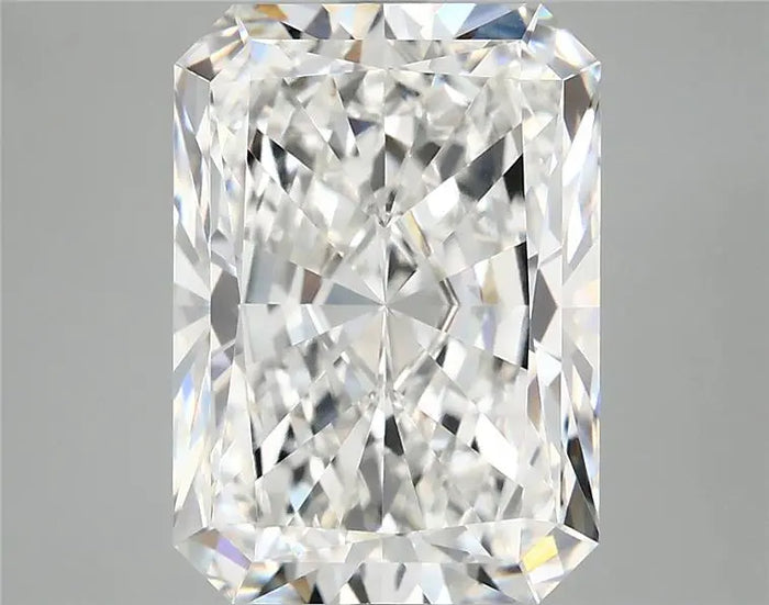 6.10 Carat · RADIANT · E · VVS2 · IGI · Excellent Cut