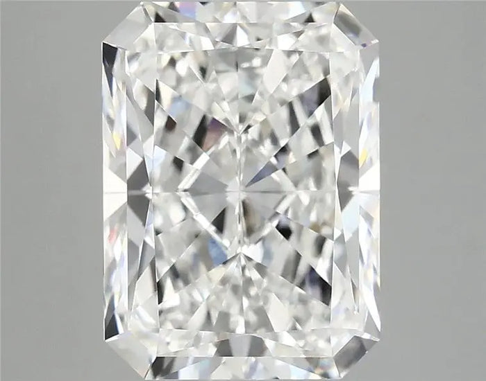 4.91 Carat · RADIANT · E · VVS2 · IGI · Excellent Cut
