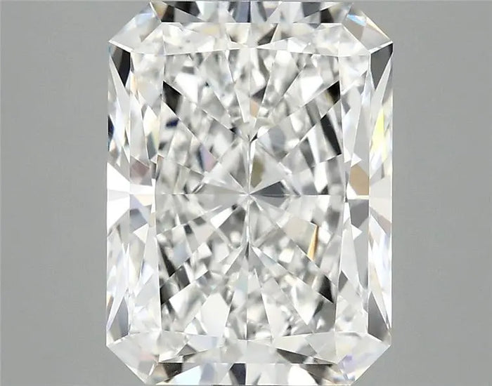 4.04 Carat · RADIANT · E · VVS2 · IGI · Excellent Cut