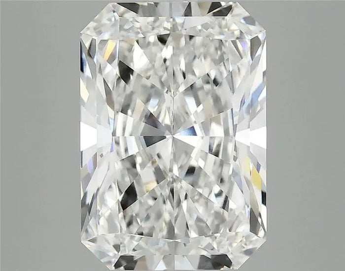 4.09 Carat · RADIANT · E · VVS2 · IGI · Excellent Cut