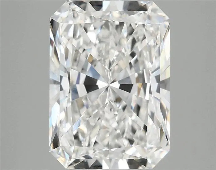 4.09 Carat · RADIANT · E · VVS2 · IGI · Excellent Cut
