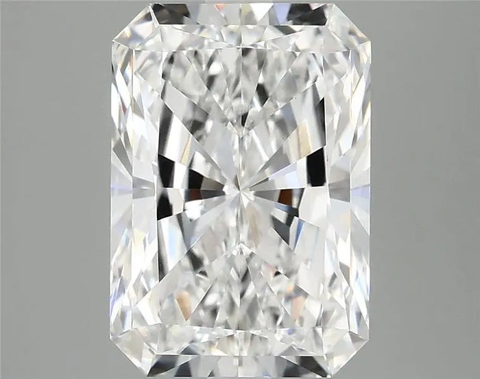 4.16 Carat · RADIANT · D · VVS2 · IGI · Excellent Cut