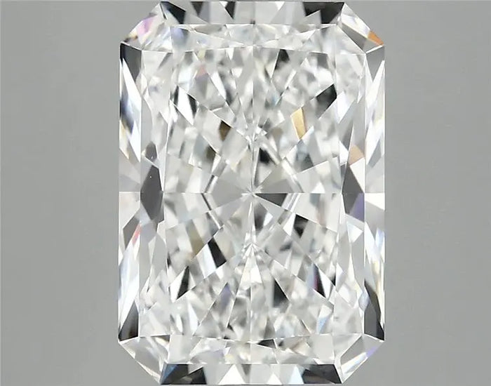 4.06 Carat · RADIANT · E · VVS2 · IGI · Excellent Cut