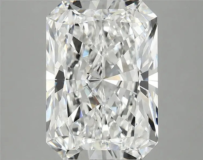 4.09 Carat · RADIANT · D · VVS2 · IGI · Excellent Cut
