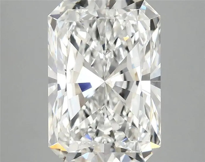 4.08 Carat · RADIANT · E · VVS2 · IGI · Excellent Cut