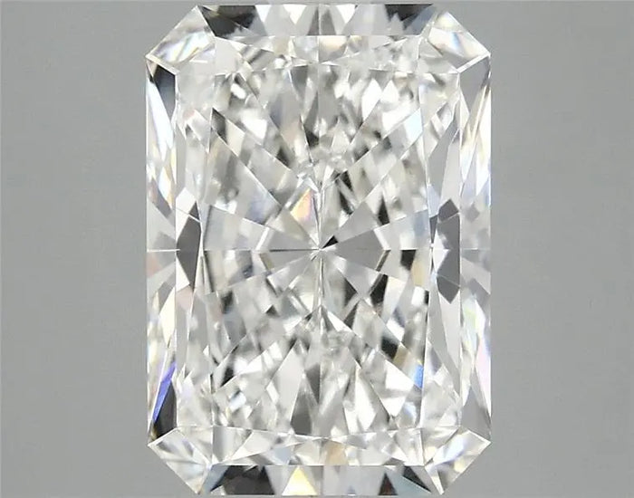 3.08 Carat · RADIANT · F · VVS2 · IGI · Excellent Cut