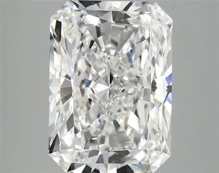 4.09 Carat · RADIANT · D · VVS2 · IGI · Excellent Cut