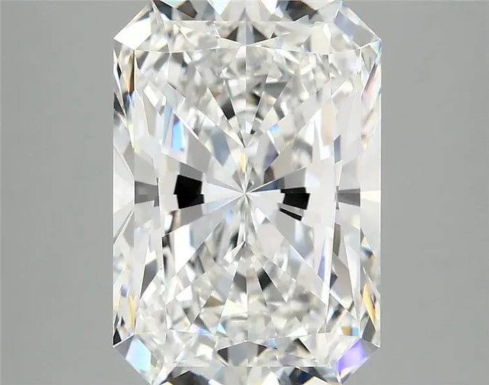 4.06 Carat · RADIANT · E · VVS2 · IGI · Excellent Cut