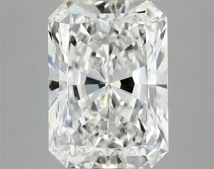 4.02 Carat · RADIANT · E · VVS2 · IGI · Excellent Cut