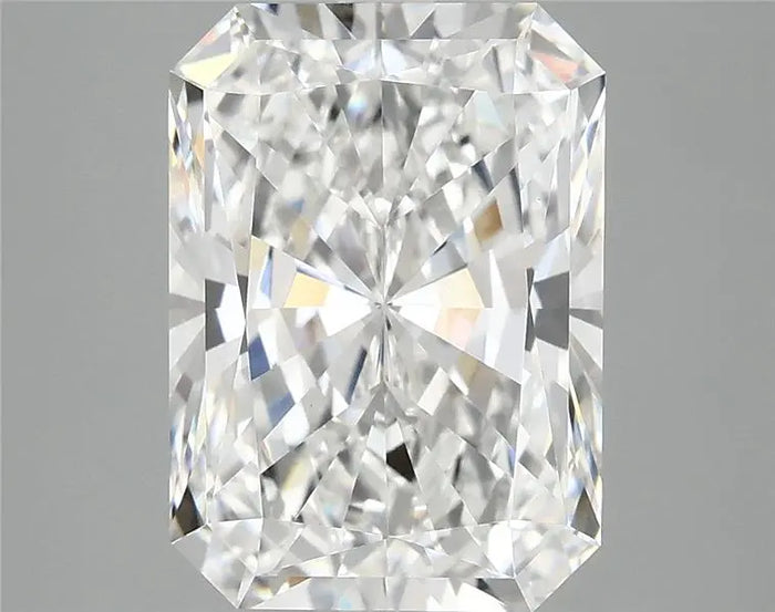 4.92 Carat · RADIANT · E · VVS2 · IGI · Excellent Cut