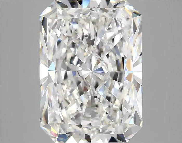 4.25 Carat · RADIANT · E · VVS2 · IGI · Excellent Cut