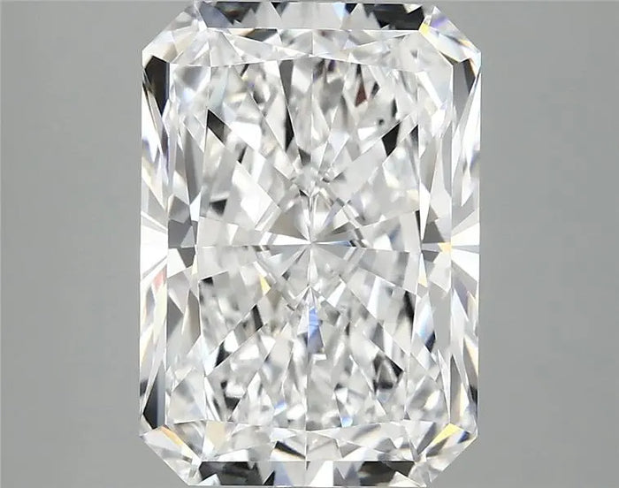 4.08 Carat · RADIANT · E · VVS2 · IGI · Excellent Cut