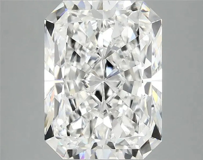 4.17 Carat · RADIANT · E · VVS2 · IGI · Excellent Cut