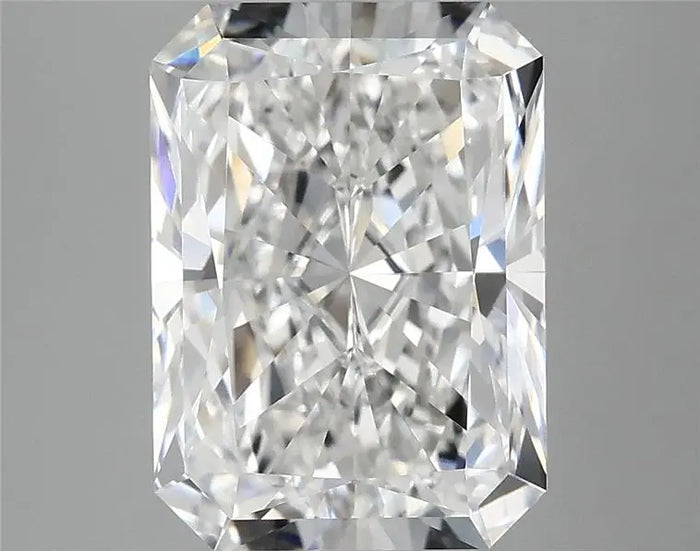 4.16 Carat · RADIANT · D · VVS2 · IGI · Excellent Cut