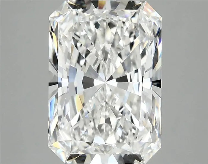 4.09 Carat · RADIANT · E · VVS2 · IGI · Excellent Cut