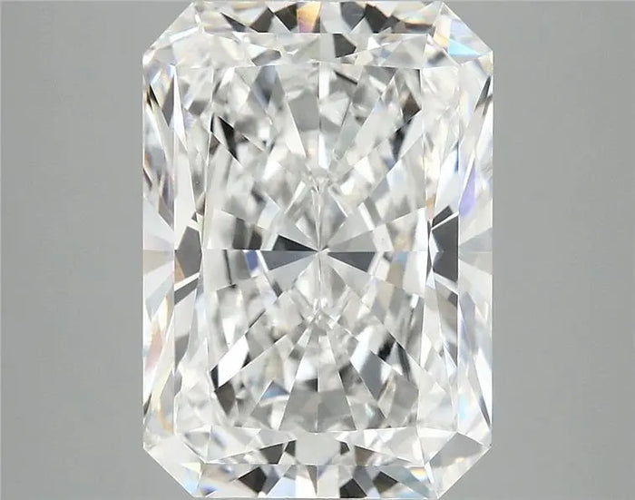 6.10 Carat · RADIANT · E · VS1 · IGI · Excellent Cut