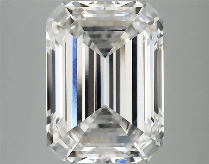 4.88 Carat · EMERALD · E · VS1 · IGI · Excellent Cut