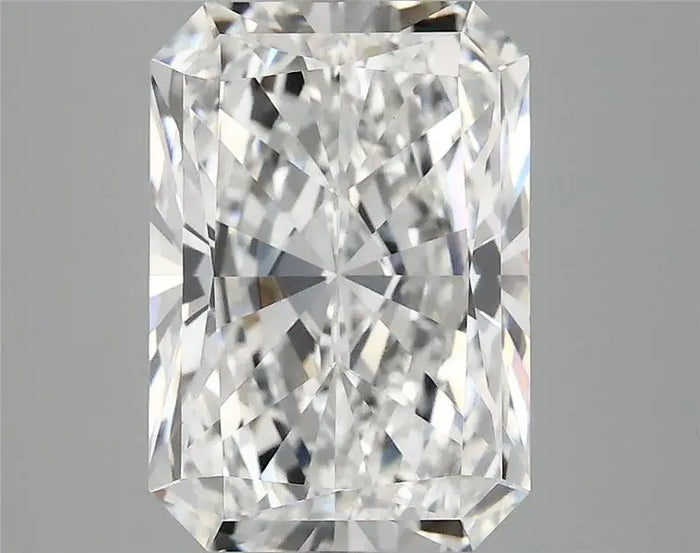 4.19 Carat · RADIANT · E · VVS2 · IGI · Excellent Cut