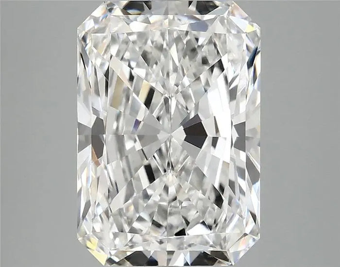 4.02 Carat · RADIANT · E · VVS2 · IGI · Excellent Cut