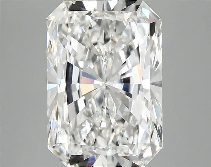 4.07 Carat · RADIANT · E · VVS2 · IGI · Excellent Cut