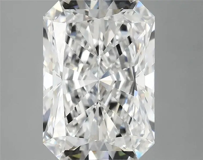 4.02 Carat · RADIANT · E · VVS2 · IGI · Excellent Cut