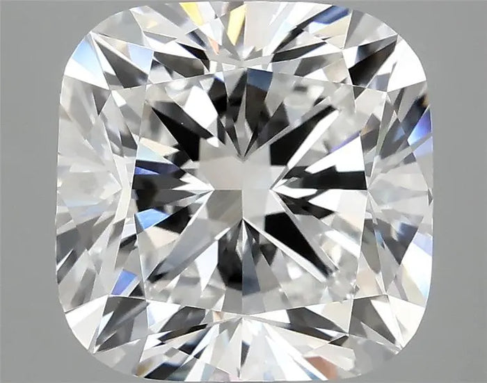 5.04 Carat · CUSHION · E · VVS2 · IGI · Excellent Cut