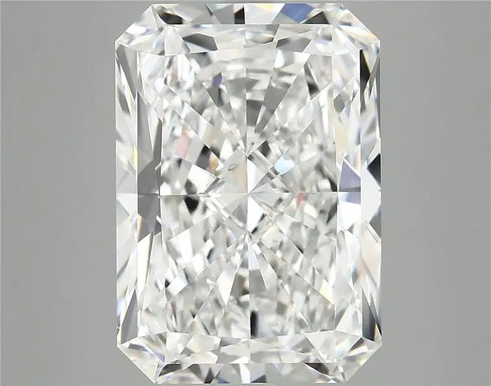 7.92 Carat · RADIANT · E · VVS2 · IGI · Excellent Cut