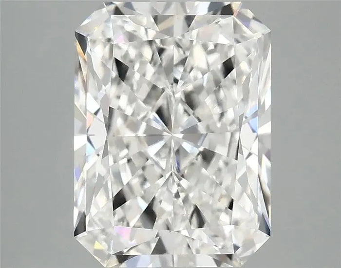 4.09 Carat · RADIANT · E · VVS2 · IGI · Excellent Cut