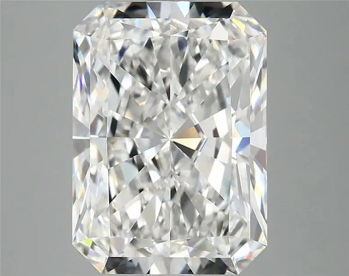 4.06 Carat · RADIANT · E · VVS2 · IGI · Excellent Cut