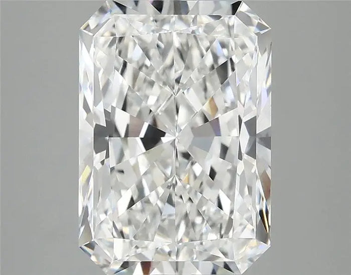 4.05 Carat · RADIANT · E · VVS2 · IGI · Excellent Cut