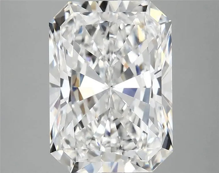 4.17 Carat · RADIANT · D · VVS2 · IGI · Excellent Cut