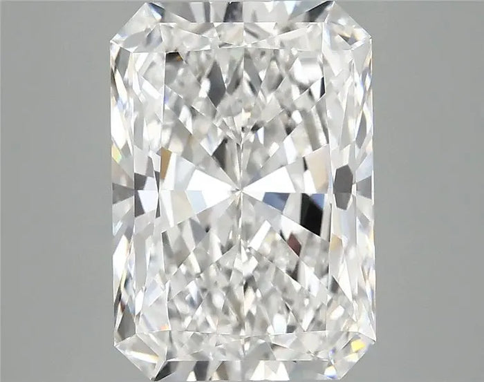 4.06 Carat · RADIANT · E · VVS2 · IGI · Excellent Cut
