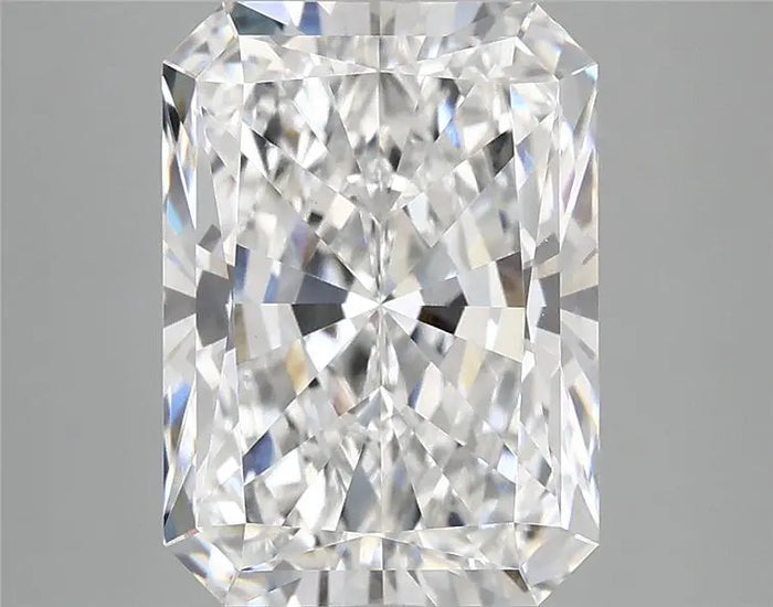 4.94 Carat · RADIANT · E · VVS2 · IGI · Excellent Cut
