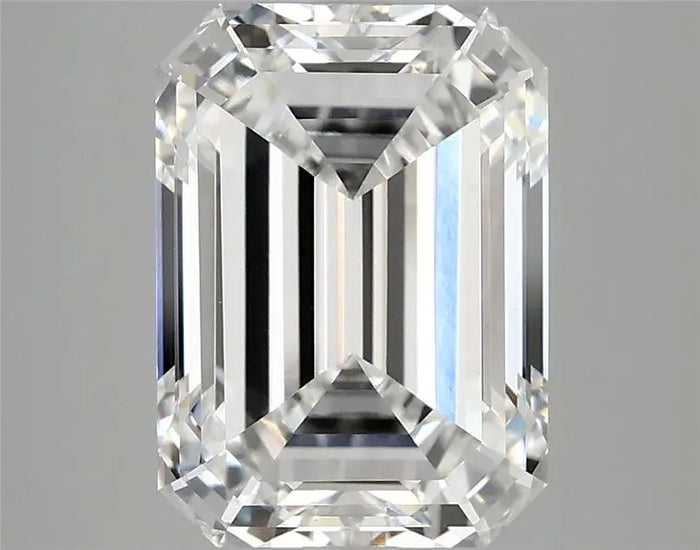4.31 Carat · EMERALD · E · VVS2 · IGI · Excellent Cut