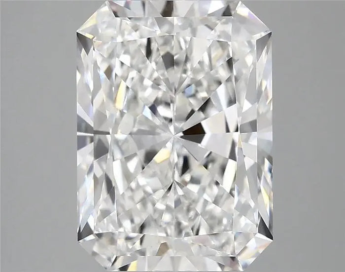 4.06 Carat · RADIANT · E · VVS2 · IGI · Excellent Cut