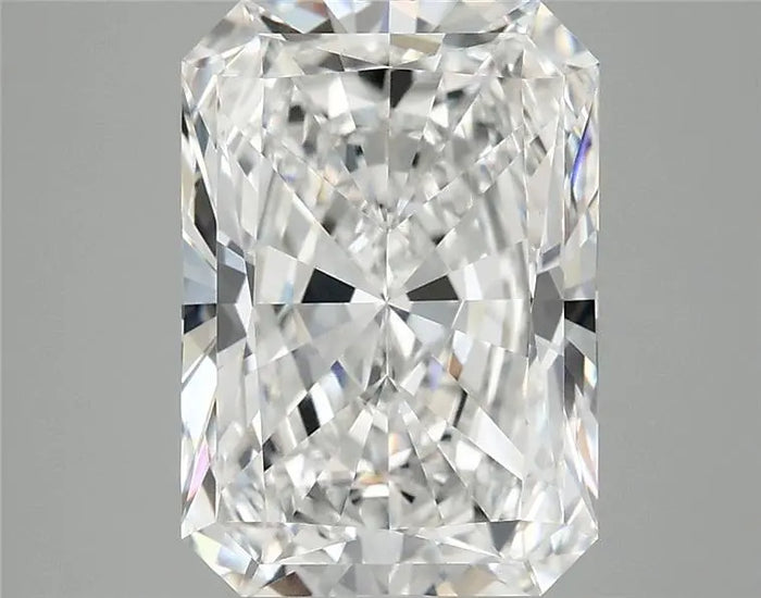3.91 Carat · RADIANT · E · VVS2 · IGI · Excellent Cut